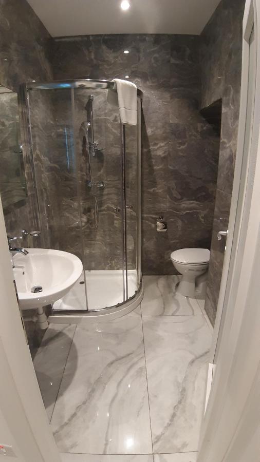 Hub Apartment Saint Julian's Екстериор снимка