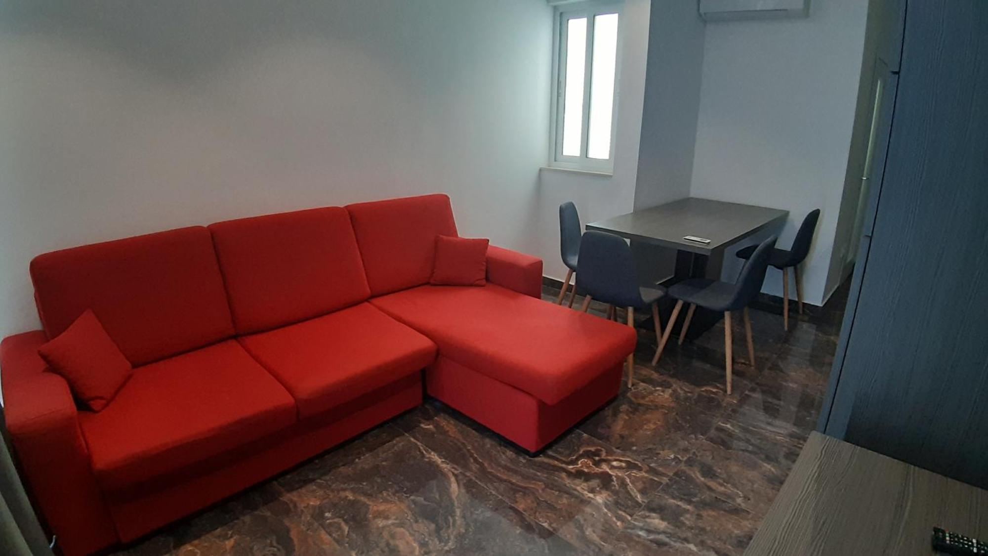 Hub Apartment Saint Julian's Стая снимка